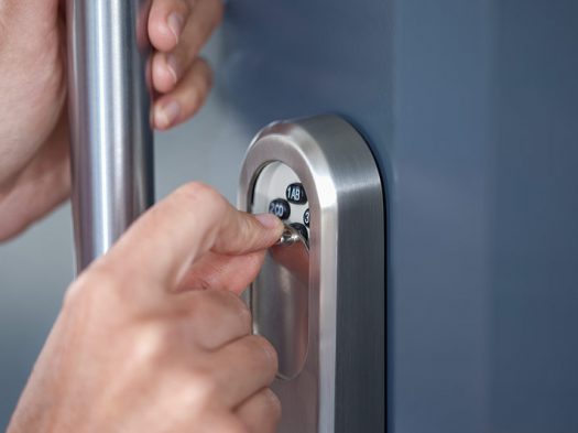 Elektronischer Türbeschlag